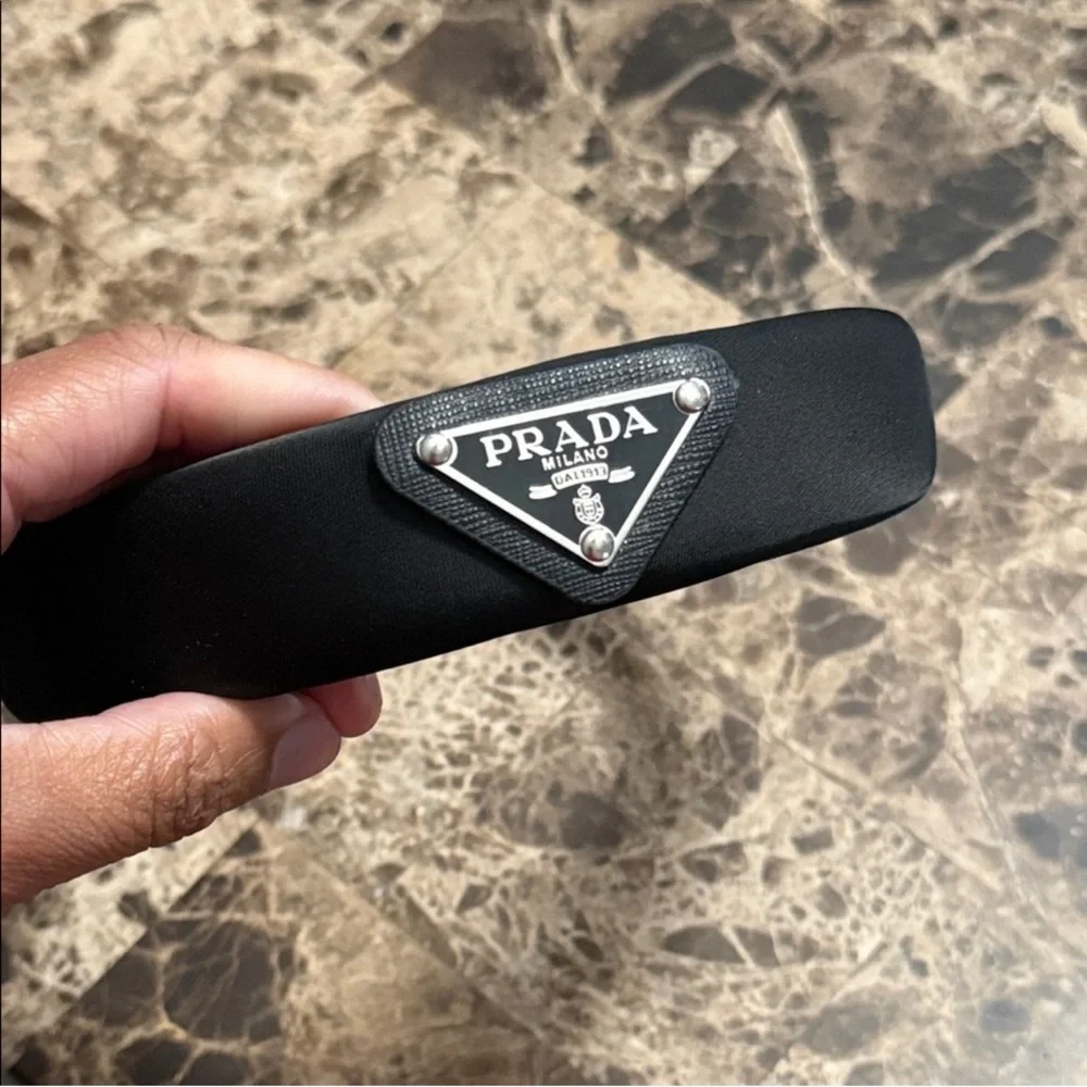 New! Luxury Black Logo Triangle Headband